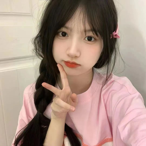 女人裸双乳被老头夹奶电影
